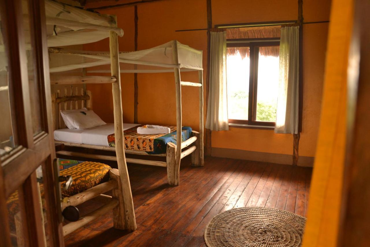Topi Lodge Katunguru Exteriér fotografie